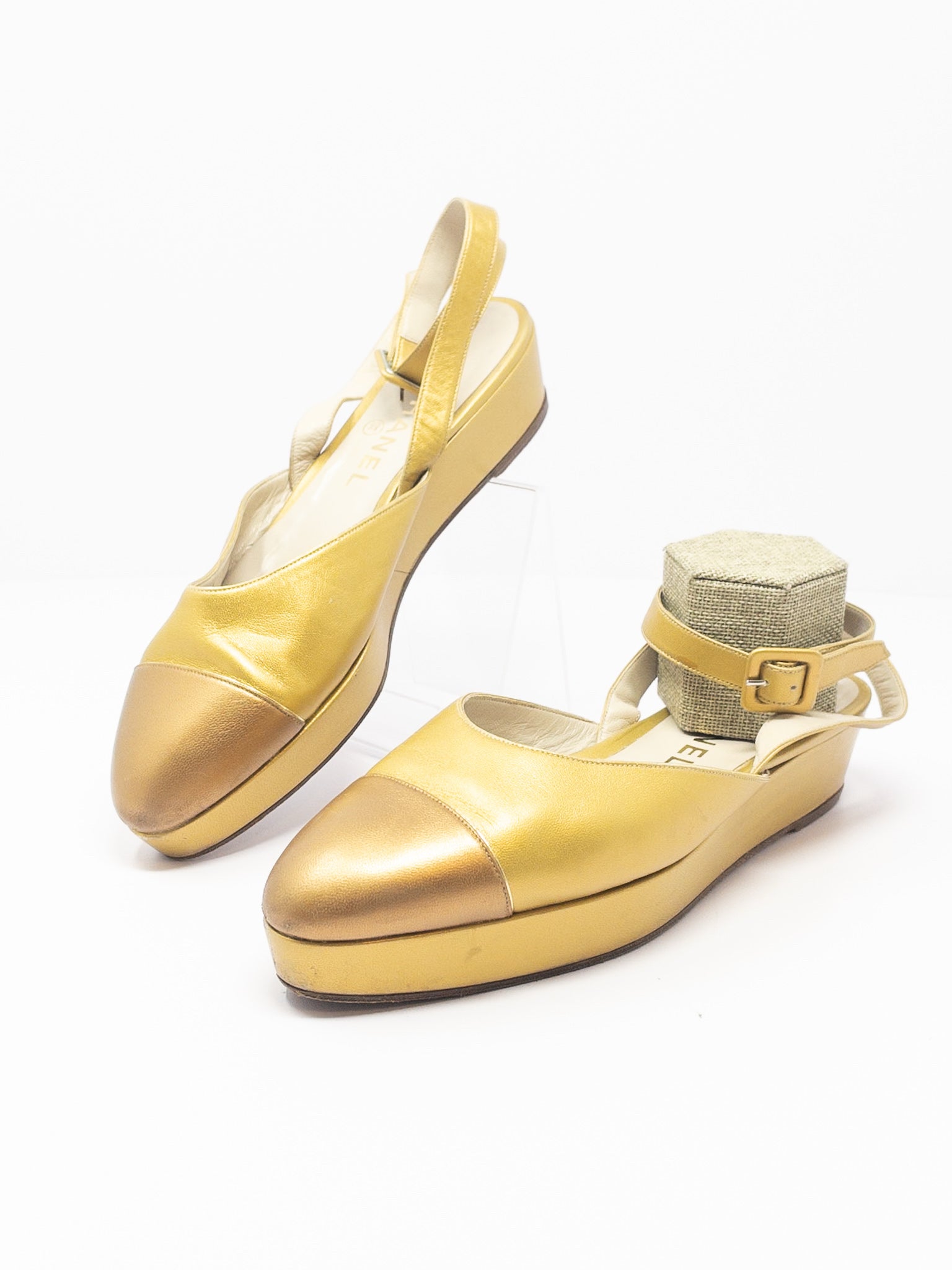 Chanel Gold Color Block Leather 8.5 Shoes