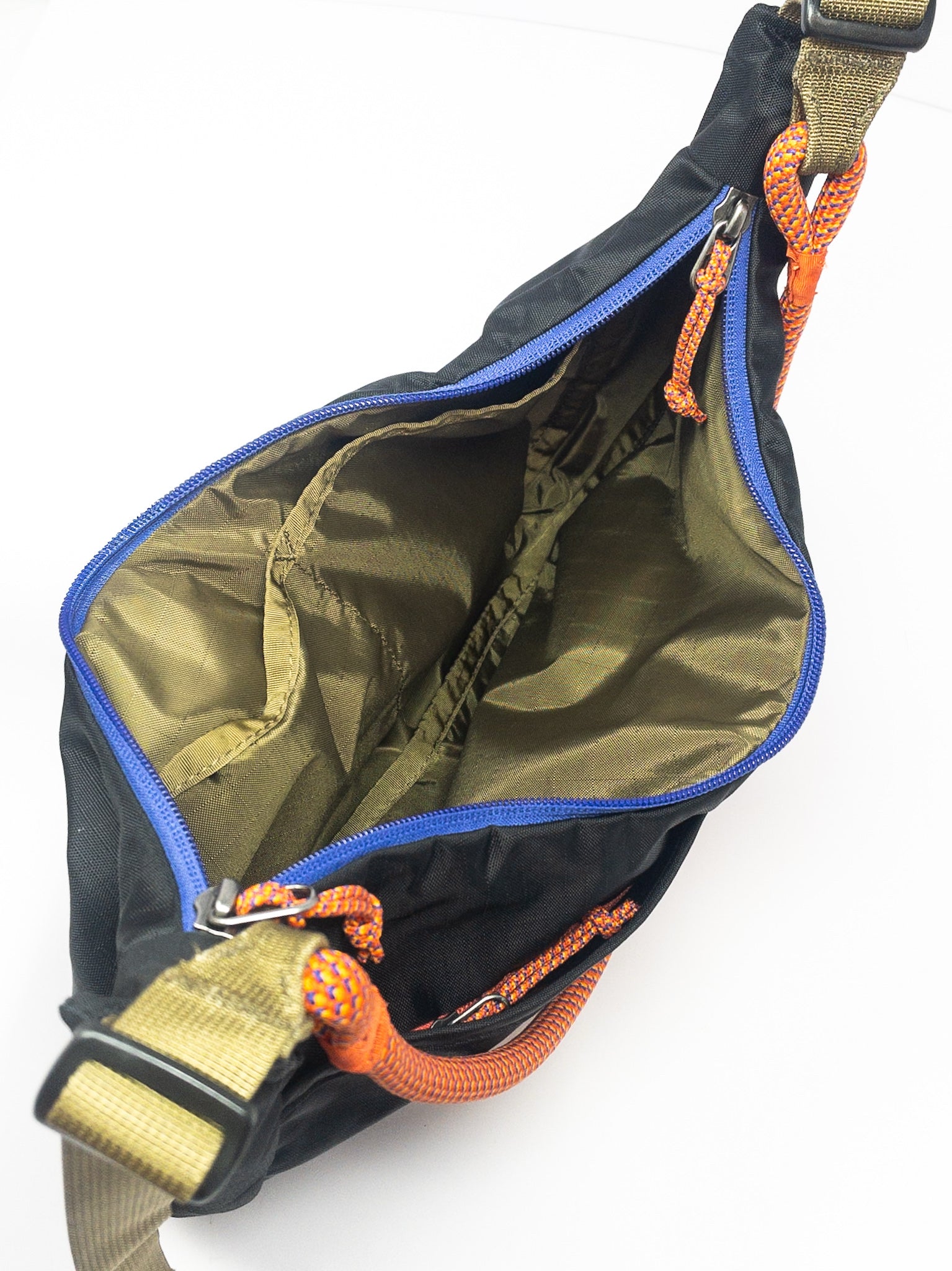 Cotopaxi Black Rip Stop Nylon Purse