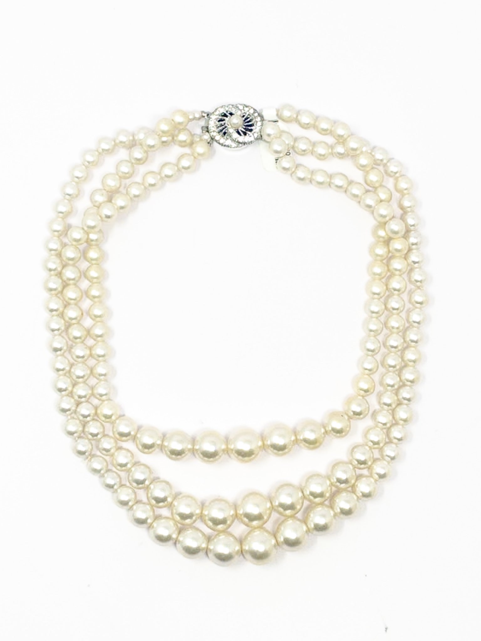White Pearl Necklaces