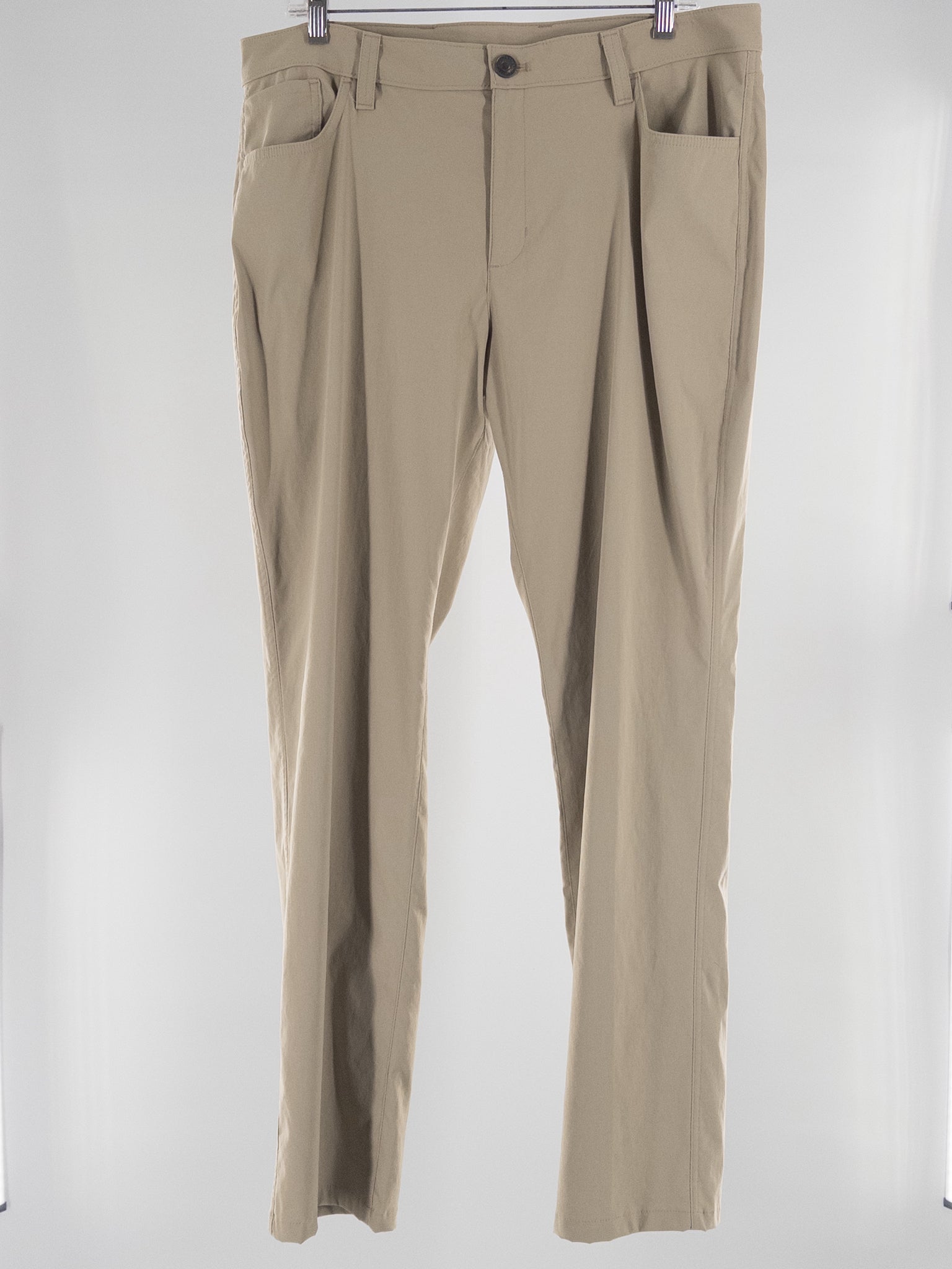 Eddie Bauer Tan Nylon Blend Size 16 Pants/Active