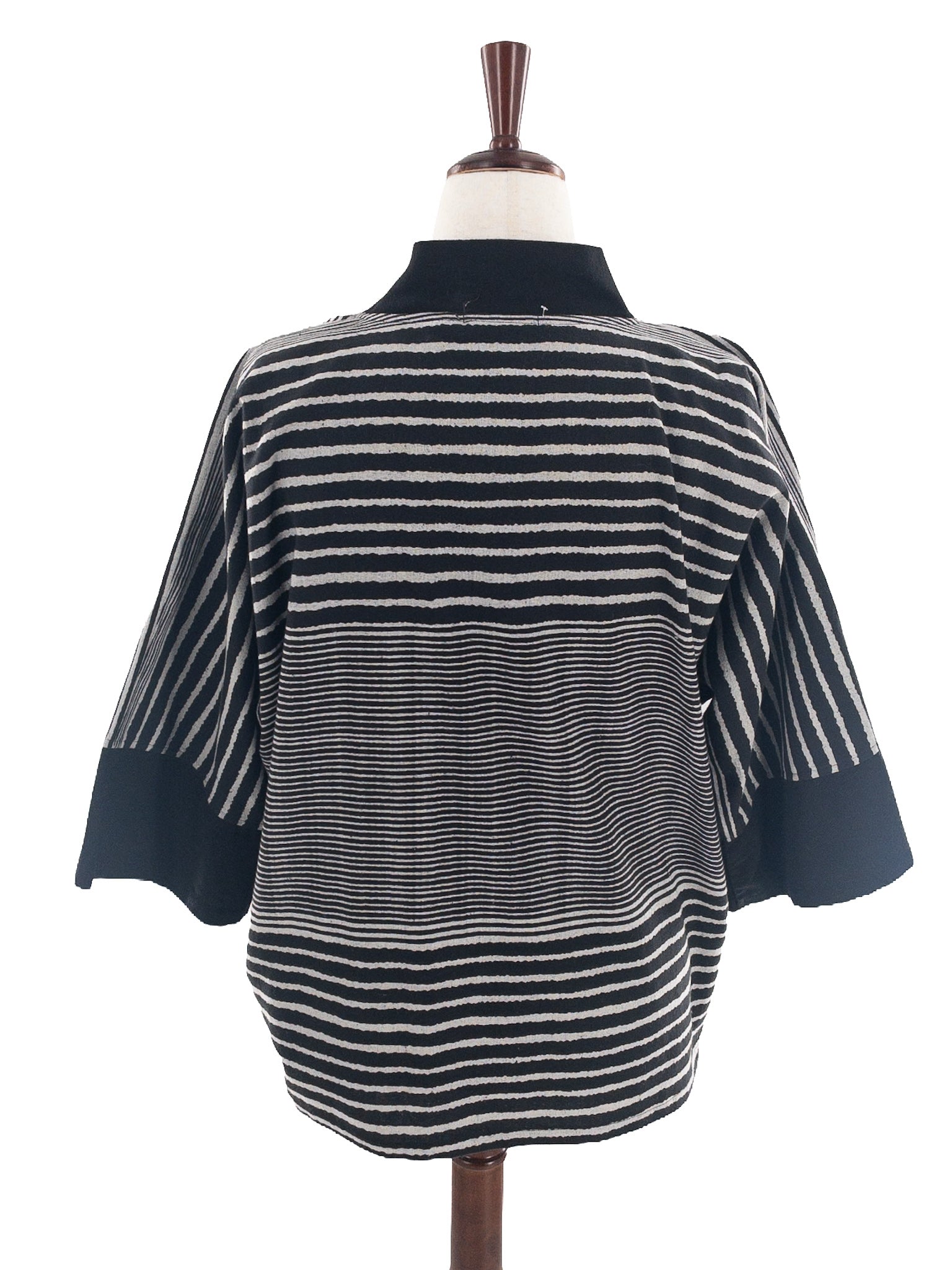 Belle Waera Black Gray Stripe Size L Blazer