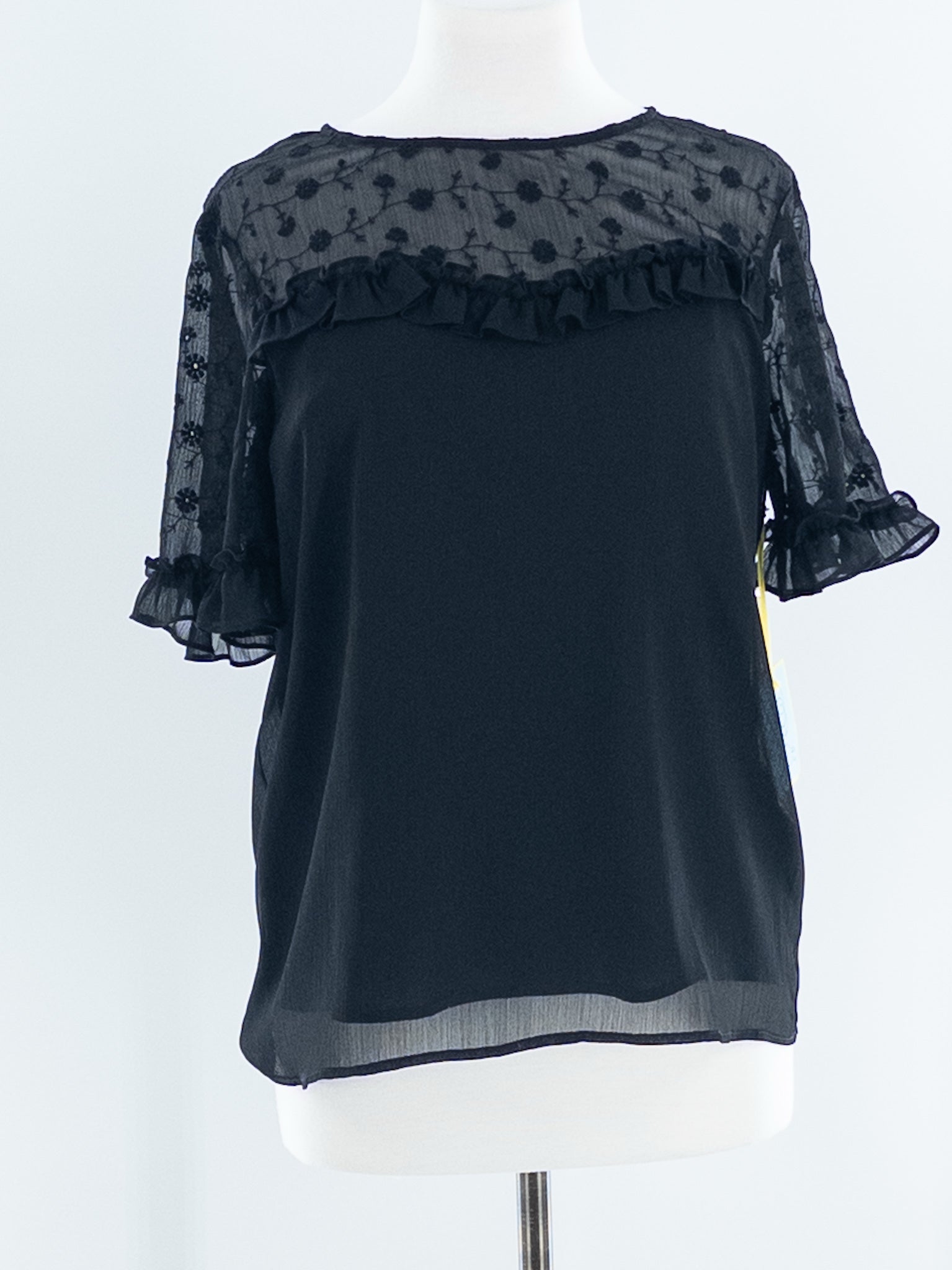 Cece Black Ruffle Polyester Short Sleeve Size M Blouse