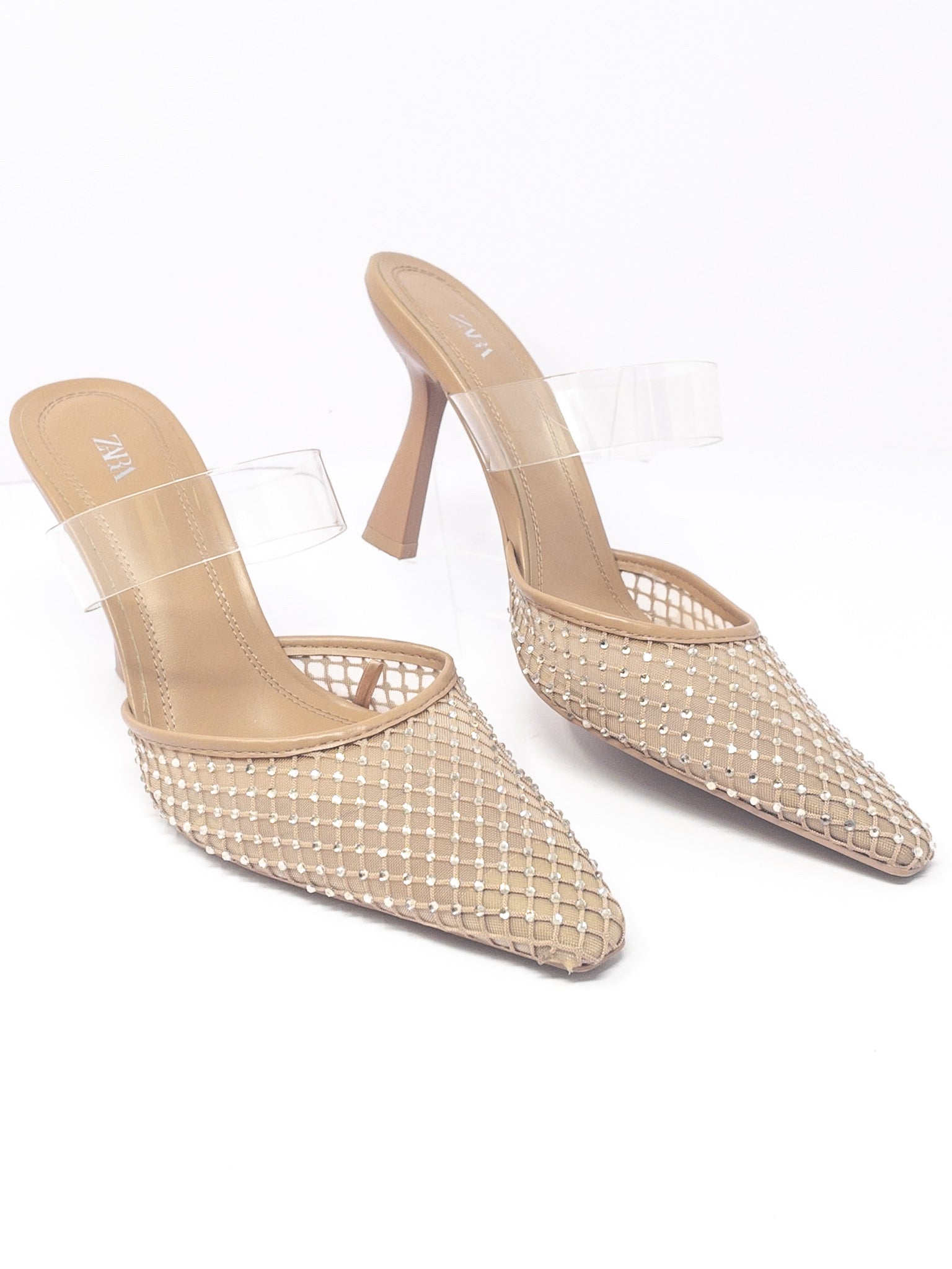 Zara Nude Rhinestone Man Made 7.5 Pumps