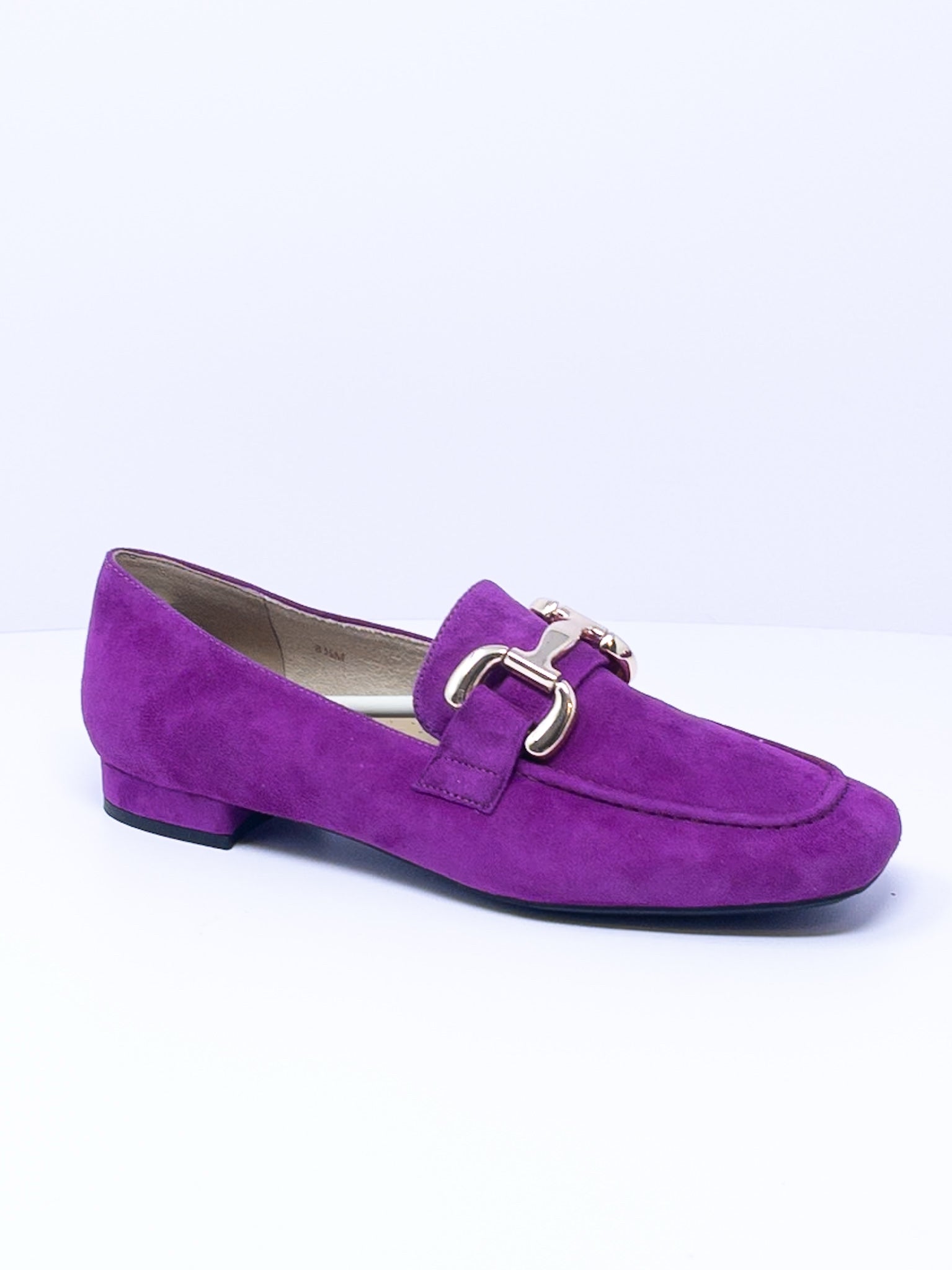 Vaneli Fuschia Horse Bit Suede 8.5 Shoes