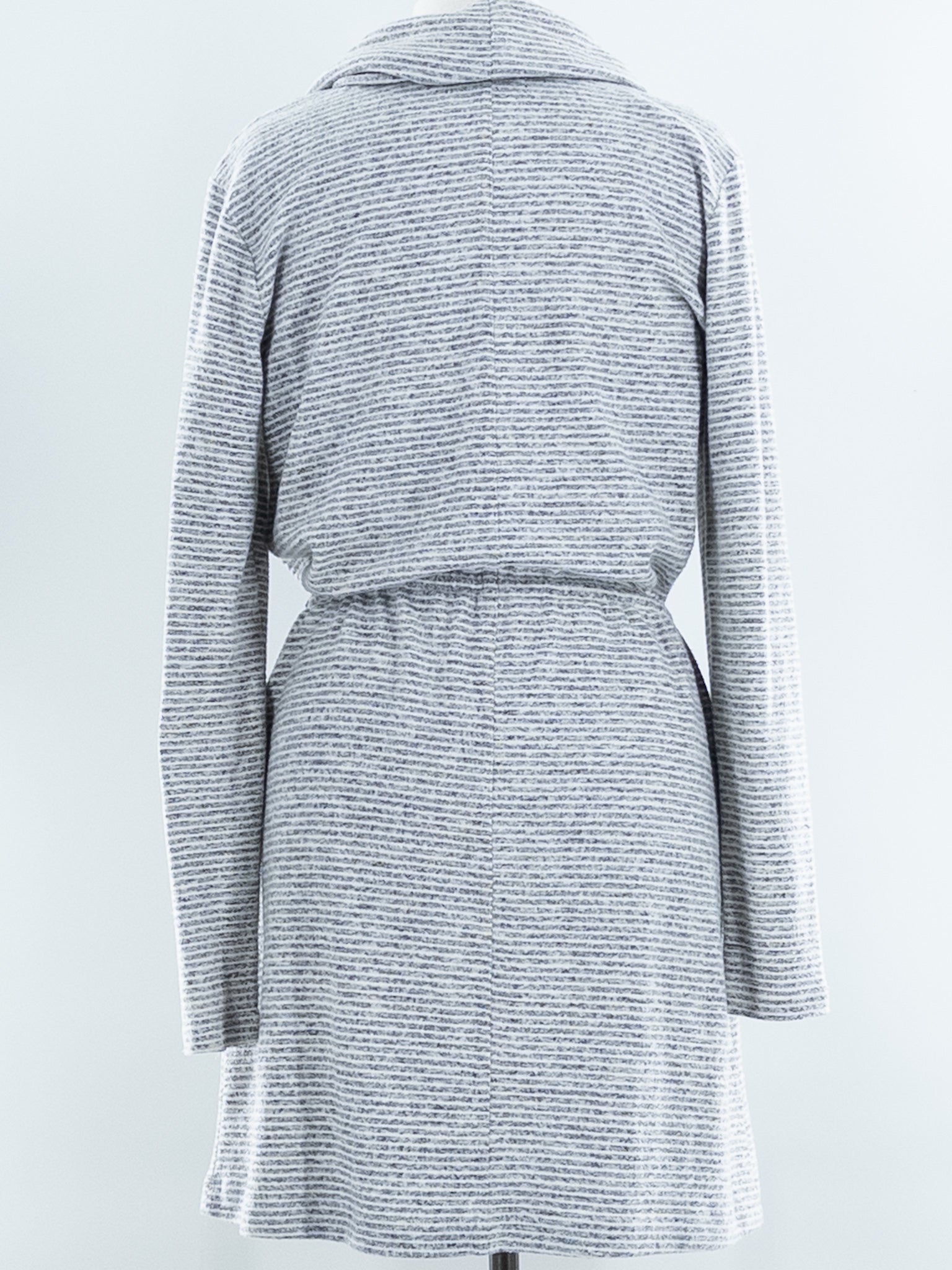 Lou & Gray Gray Cream Stripe Polyester Blend Long Sleeve Size M Dress