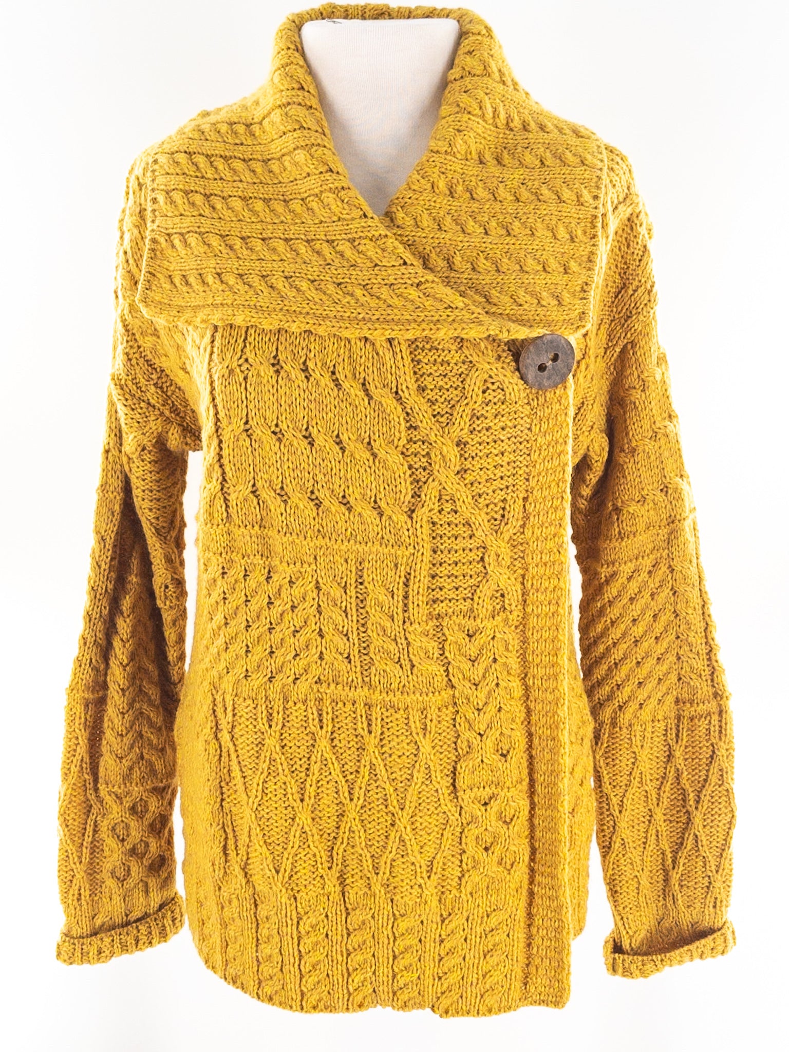 Aran Crafts Gold Cable Wool Size M Sweaters