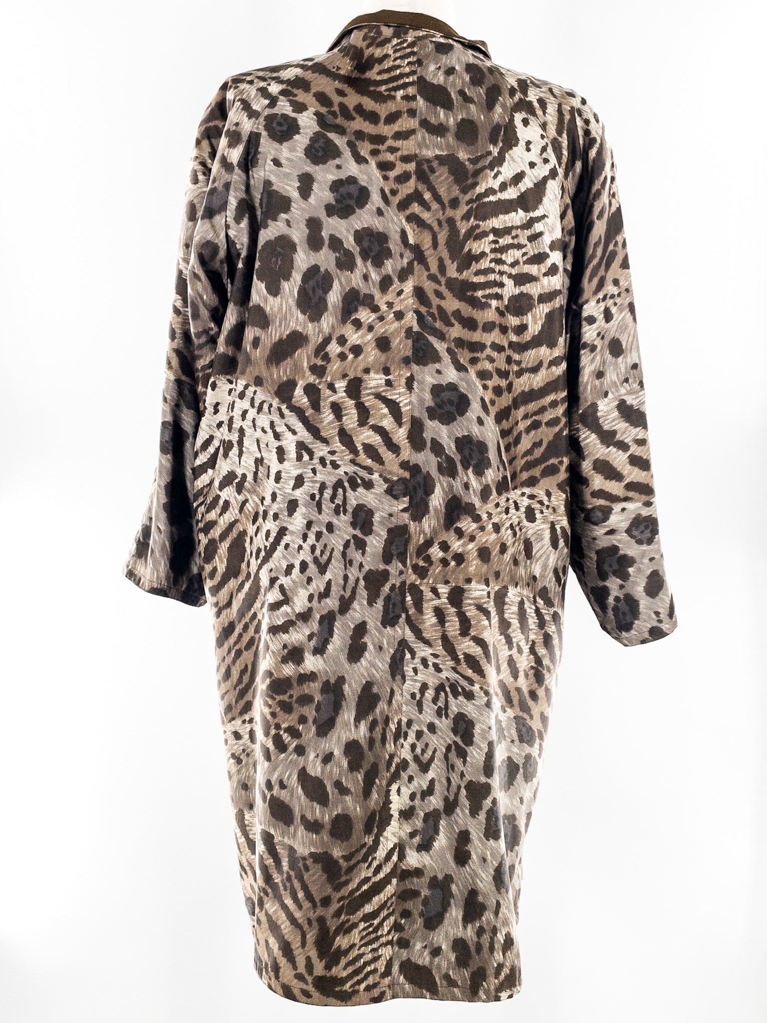 Givenchy Sage Animal Print Silk Size M/L Coat