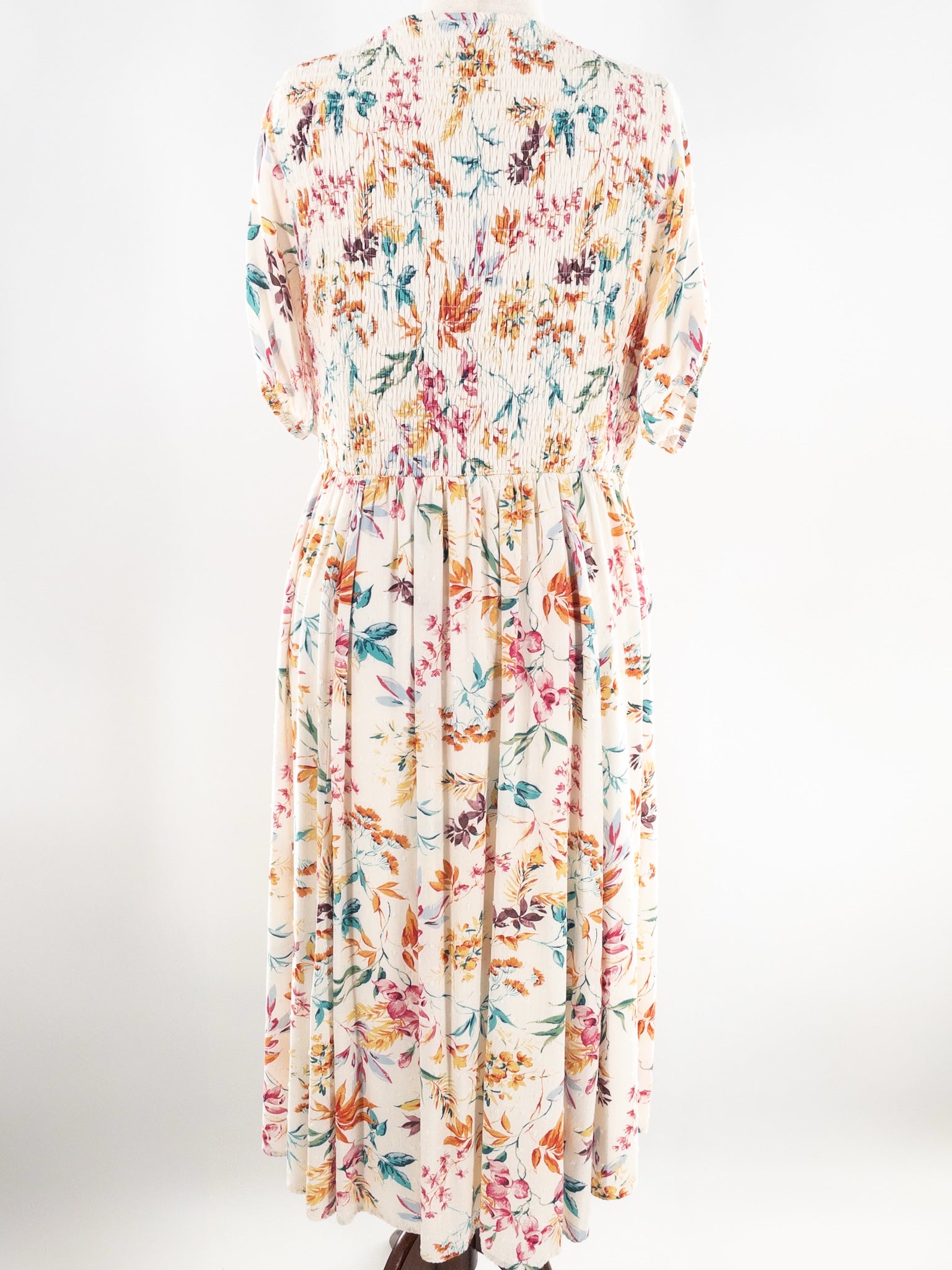Torrid Ivory Multi Floral Jersey V Neck Size 3X Dress