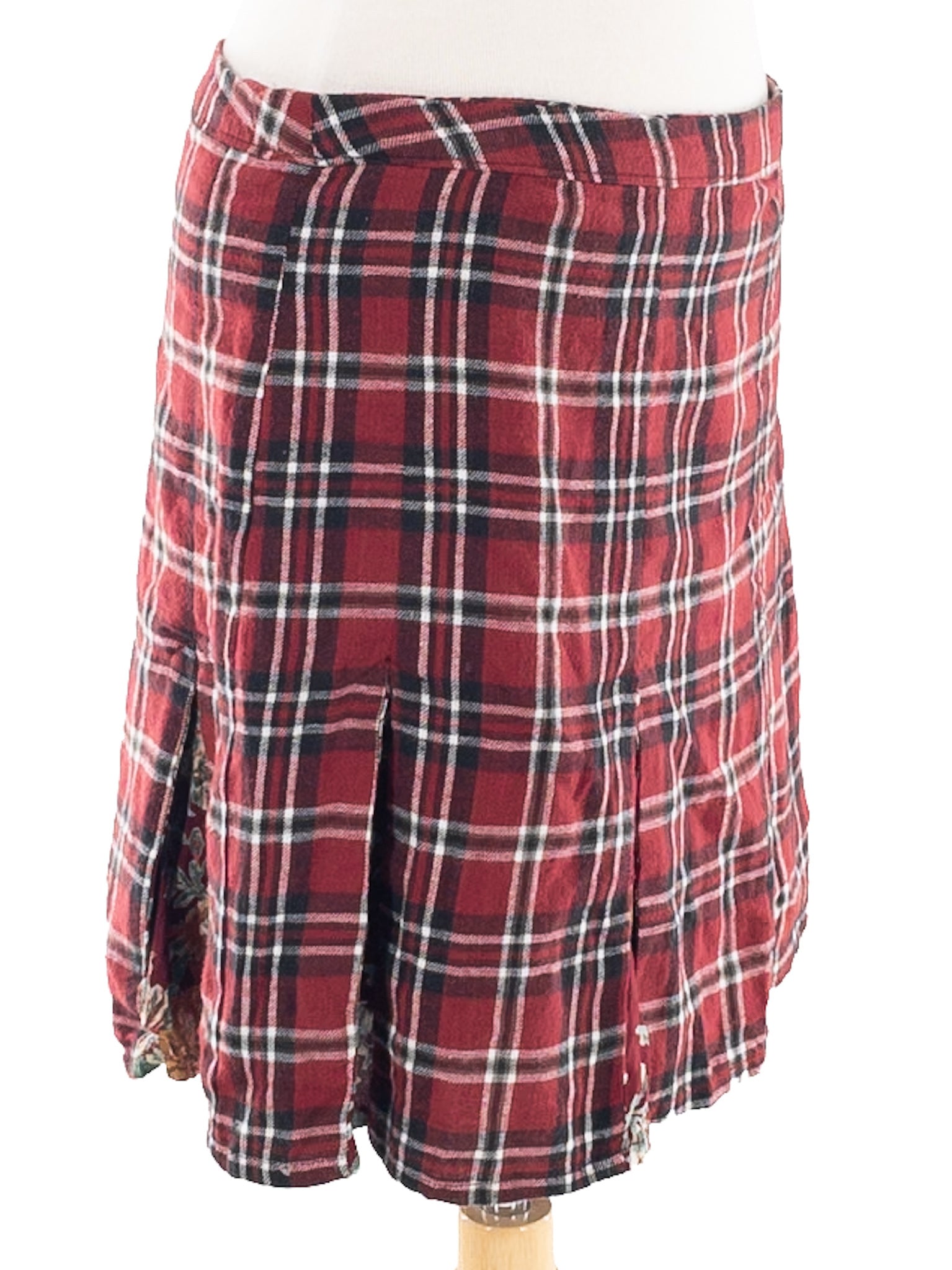 Wildflower Maroon Plaid Flannel Size 6 Skirt