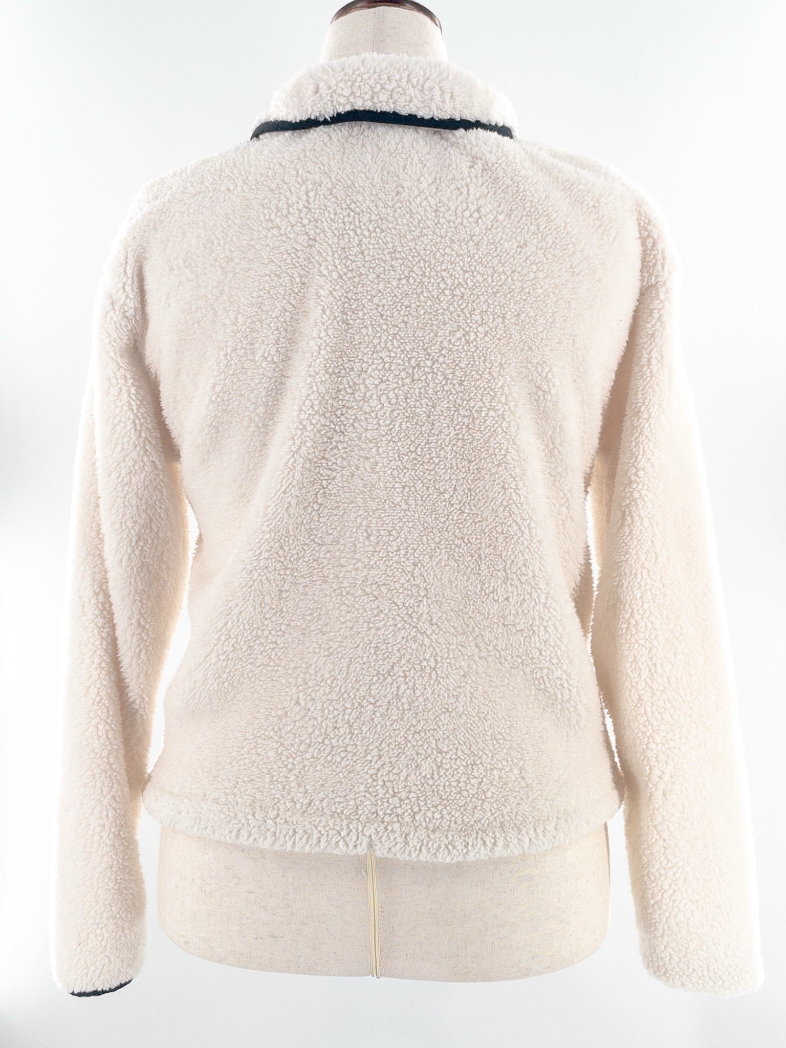 No Boundaries White Black Zip Plush Size M Jacket