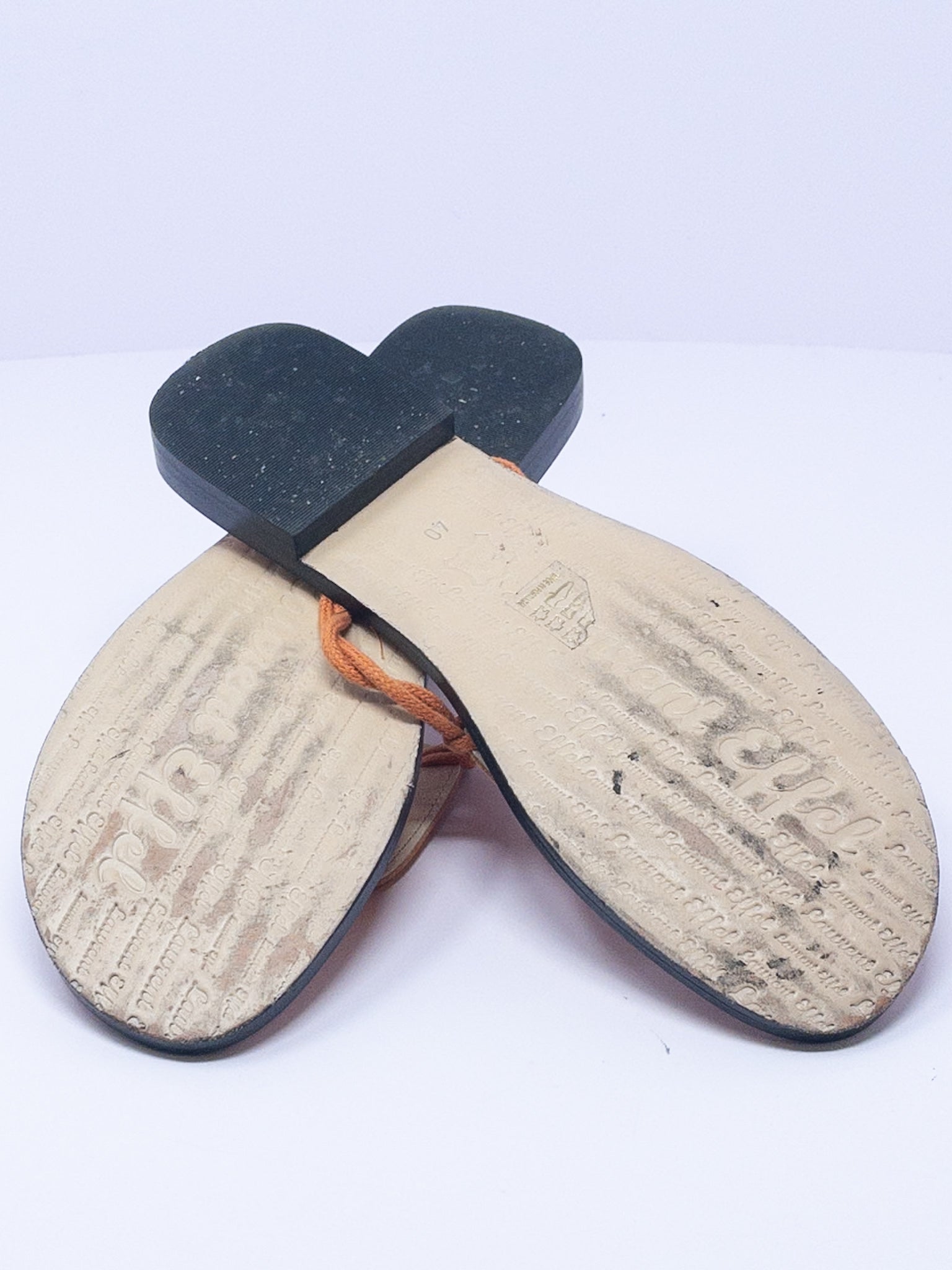 Laurent Effel Melon Thong Leather 9.5 Sandals