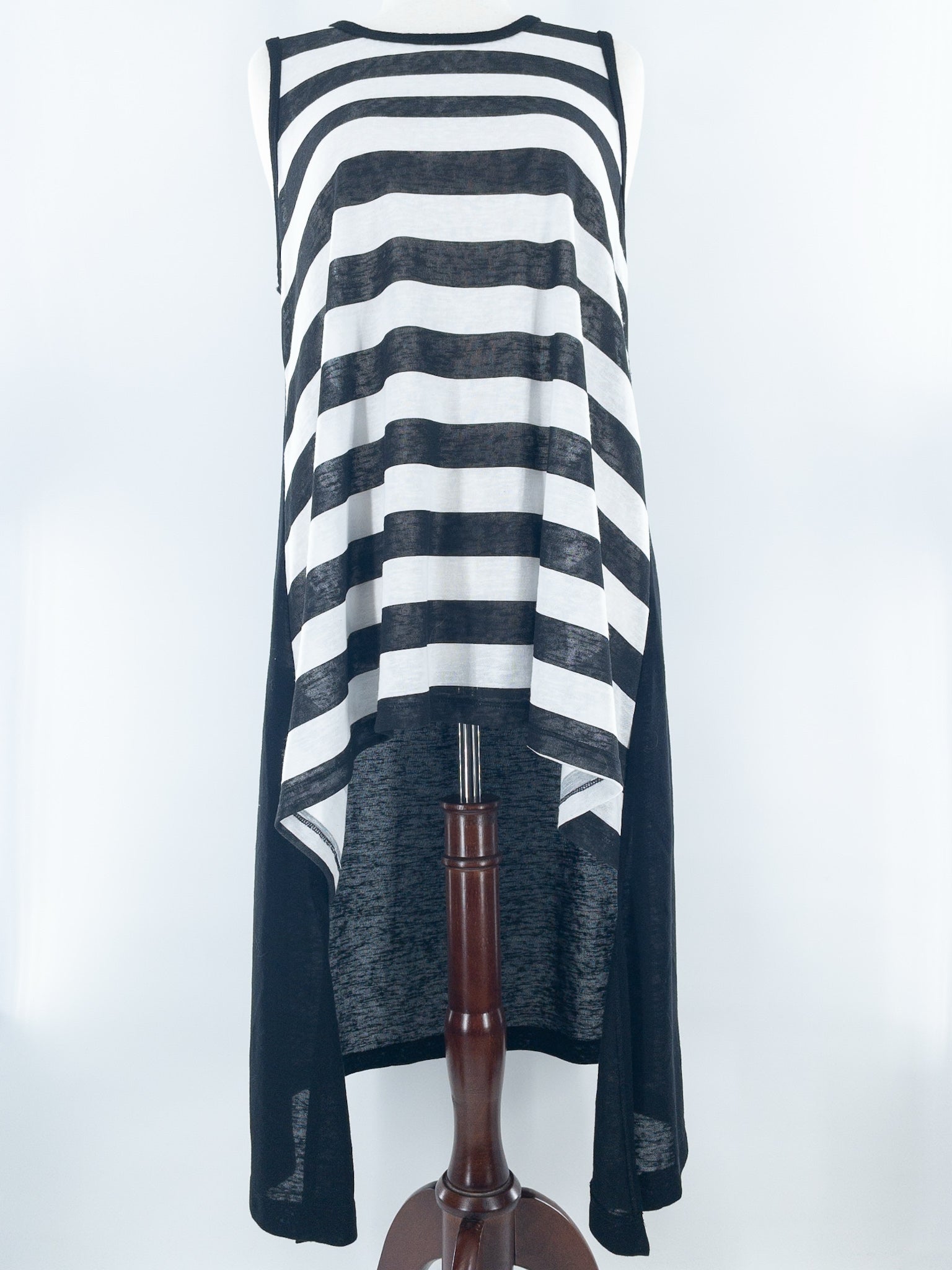 Kedem Sasson White Black Stripe Viscose Blend Size 20 Tunic