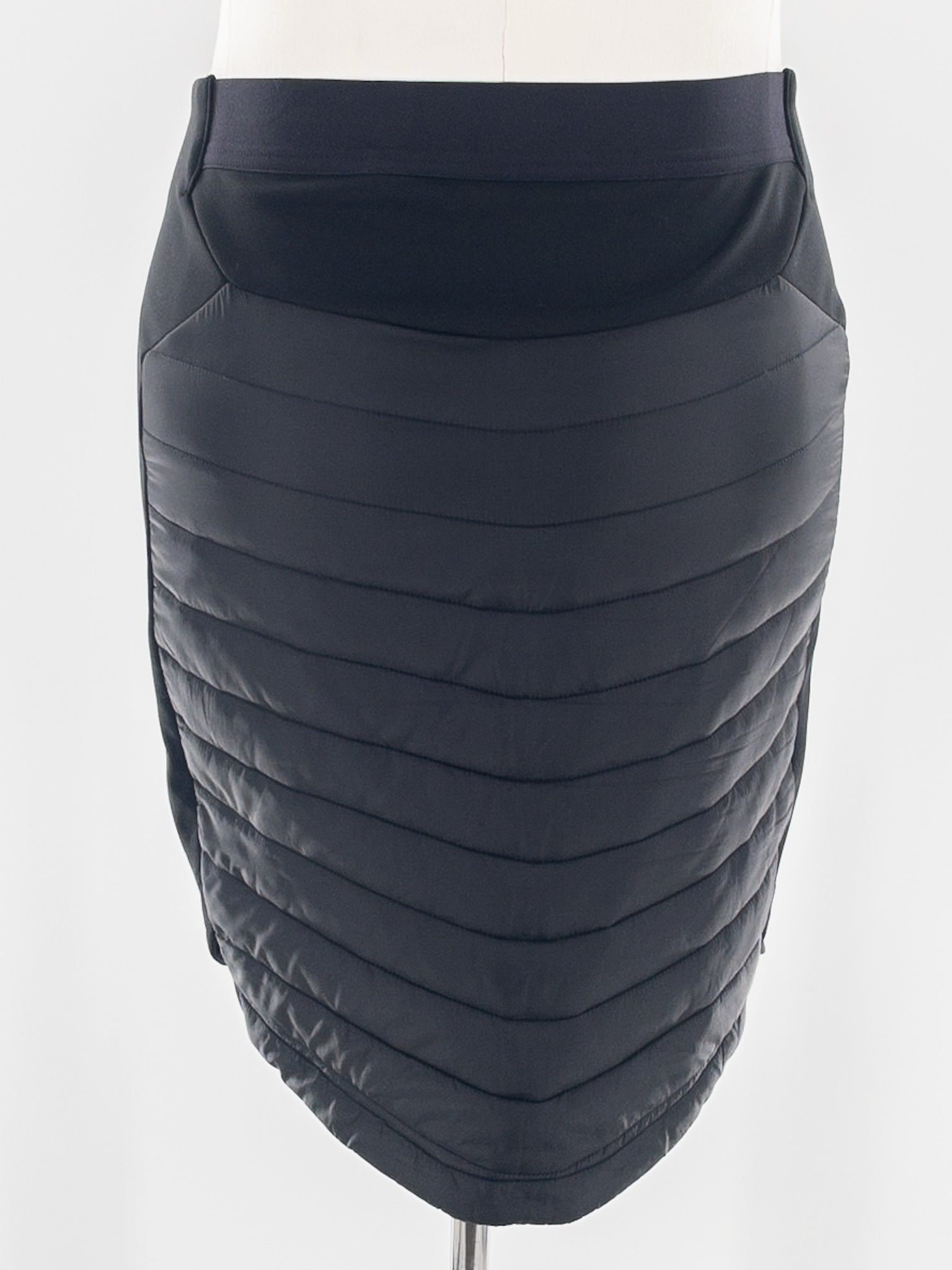North Face Black Quilt Polyester Size 8 Skirt