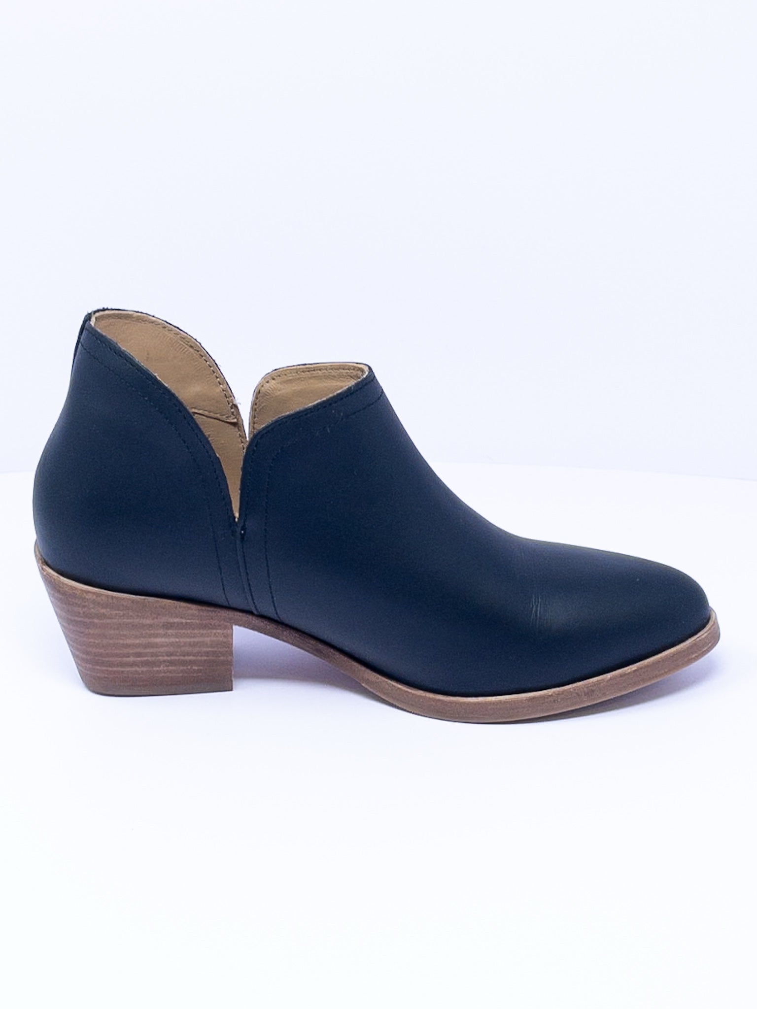 Nisolo Black Tan Leather 8 Shoes
