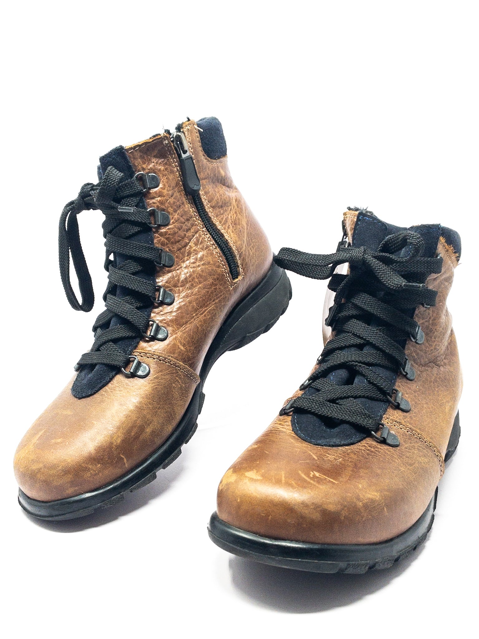 Toe Warmers Brown Black Tie Leather 9 Bootie